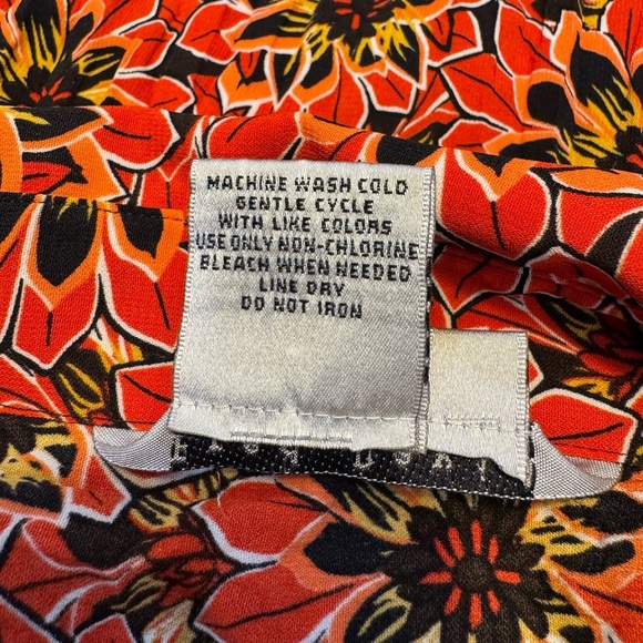 Fred David Red Black Short Sleeve pleated Stretch Button Down Shirt size Large - Picture 8 of 8